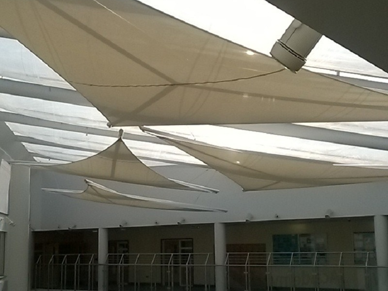 Fabric sail structures at Walthamstow Academy